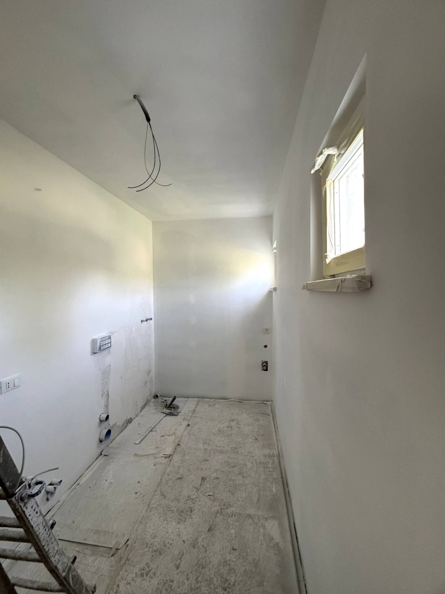 Soluzione indipendente in vendita a Fermo