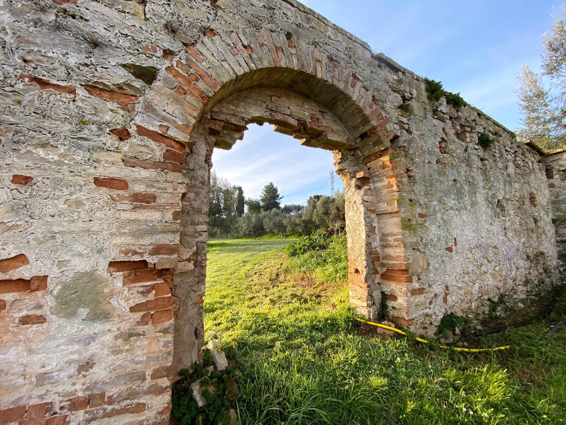 Villa con Giardino in vendita a Fermo, Marina Palmense