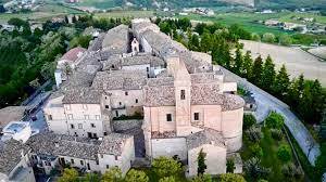 Casa Colonica con Terreno in vendita a Monte Rinaldo