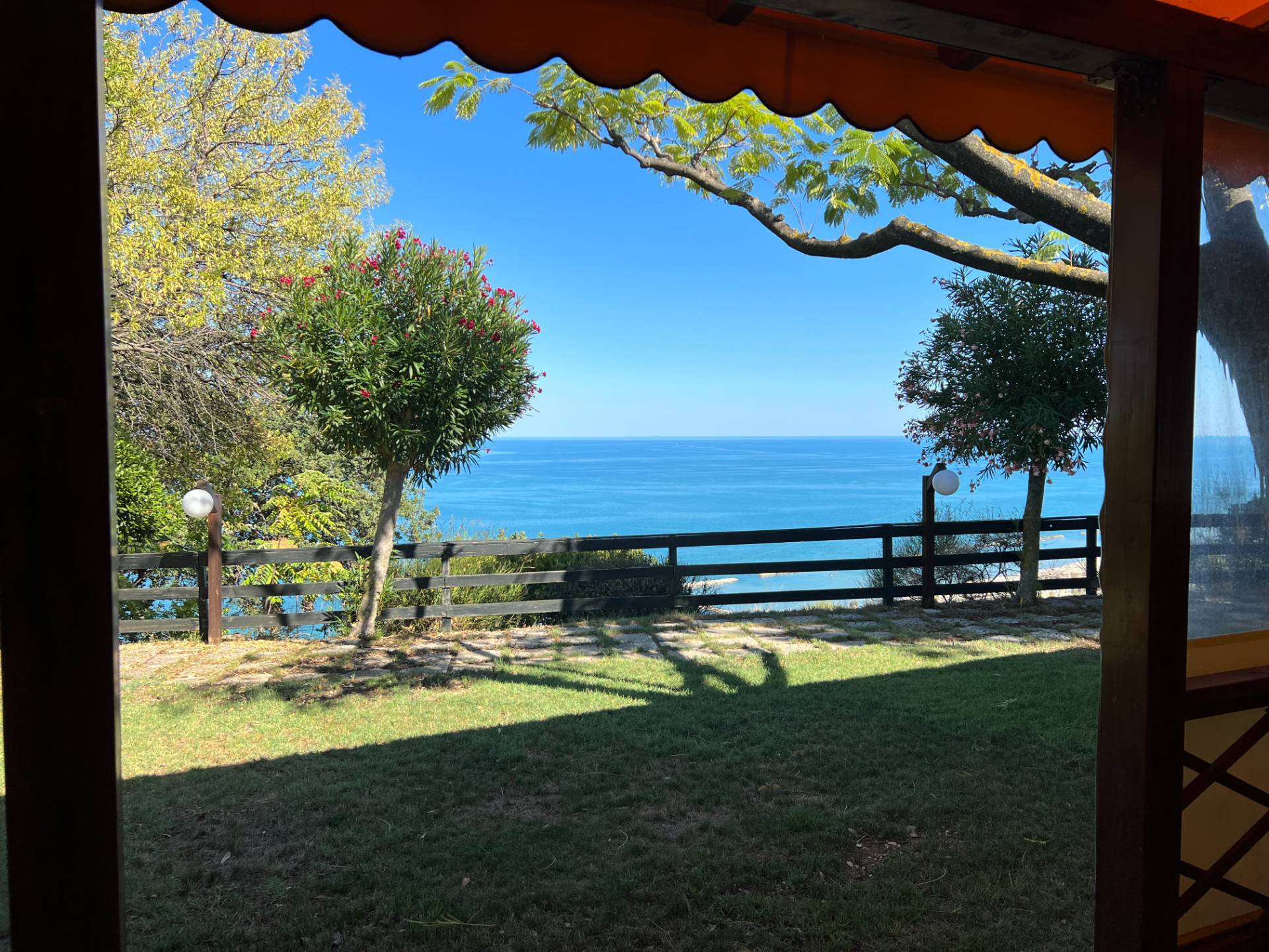 Struttura turistica ricettiva in vendita a Pedaso