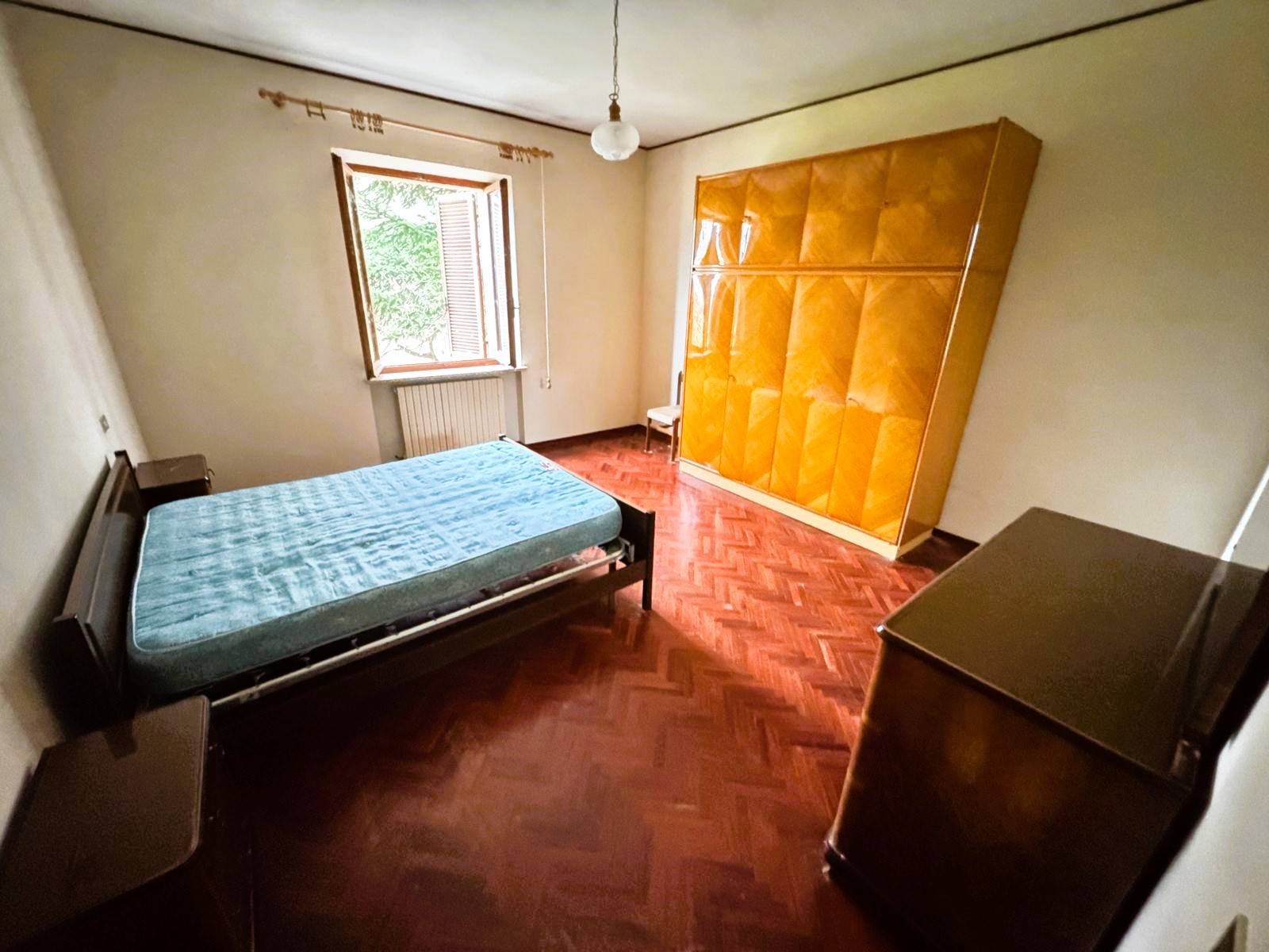 Casa Colonica con Terreno in vendita a Montottone