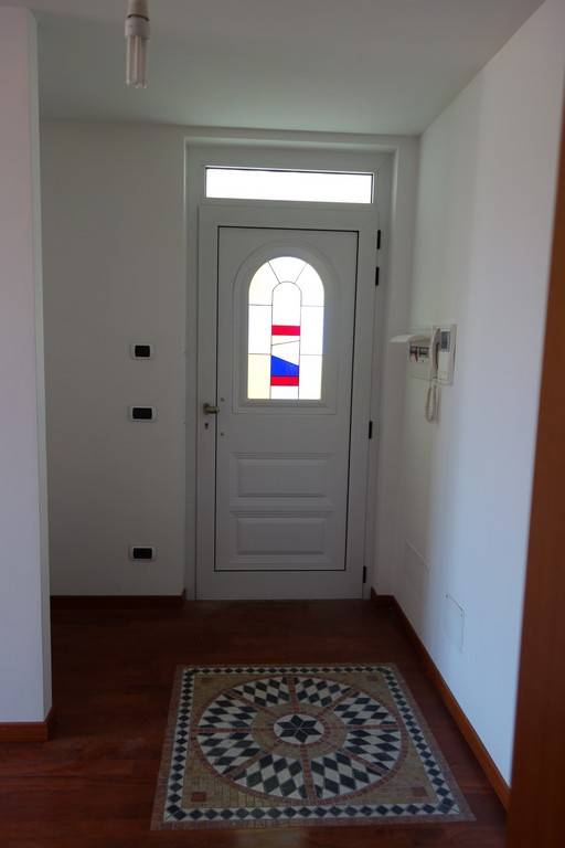 Locale commerciale - artigianale - uffici in affitto a Porto San Giorgio, Salvano