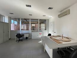 Locale commerciale - artigianale - uffici in vendita a Porto San Giorgio, Salvano