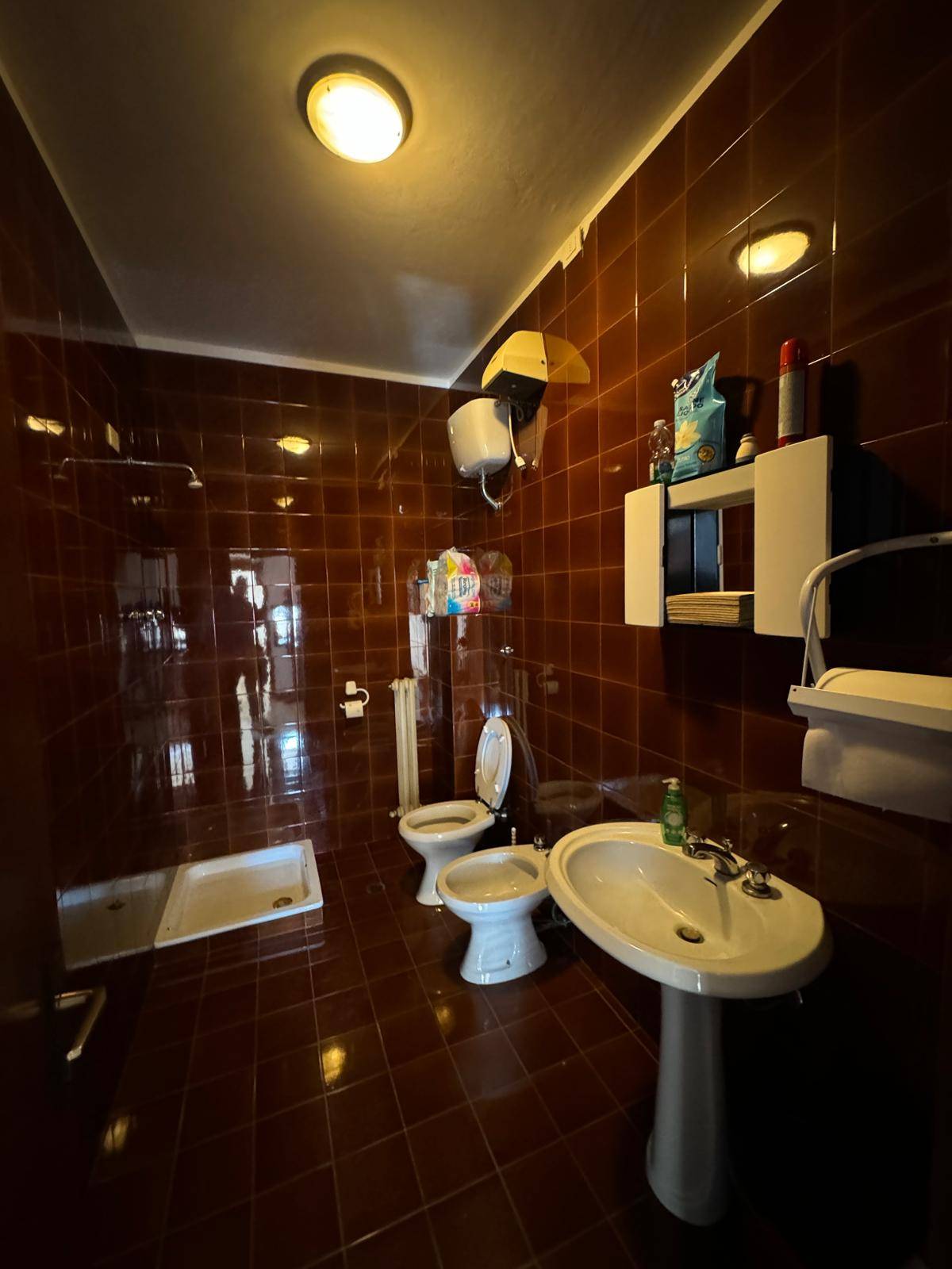 Locale commerciale - artigianale - uffici in vendita a Fermo, Viale Trento