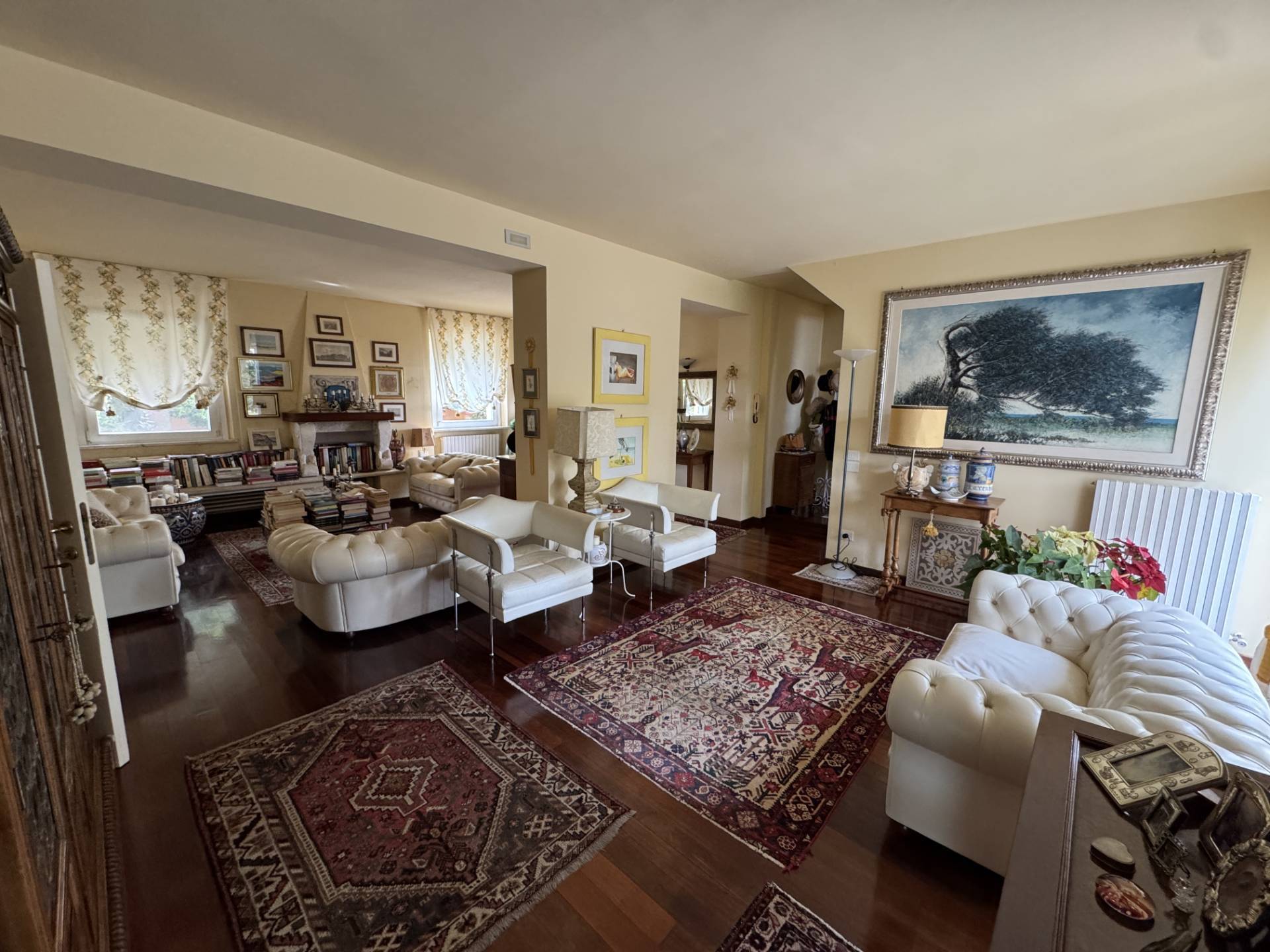 Villa con Giardino in vendita a Fermo, Crocifisso
