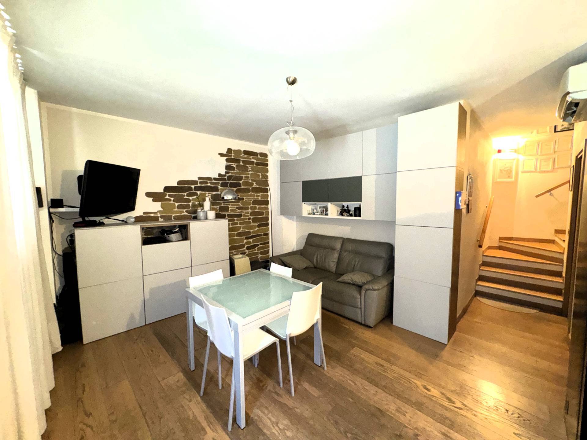 Casa singola - Soluzione indipendente in vendita a Porto San Giorgio, Centro
