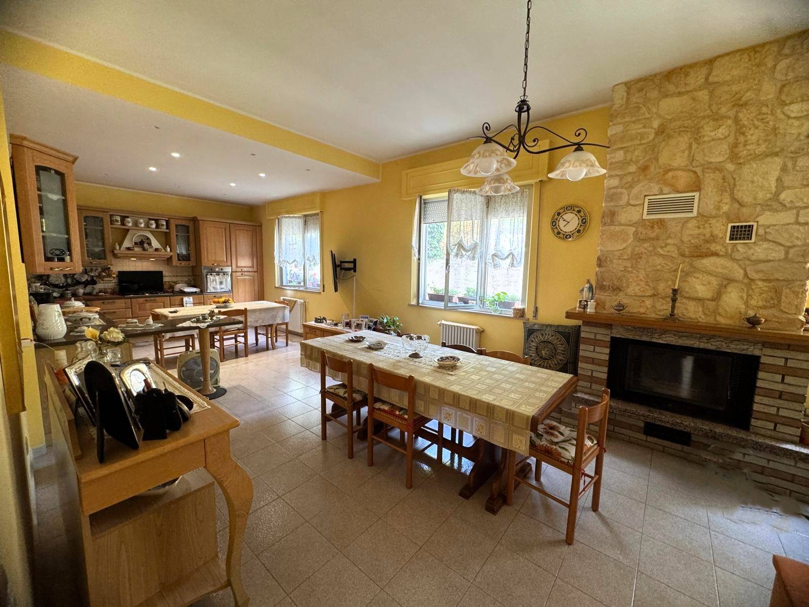 Casa singola - Soluzione indipendente in vendita a Fermo, Capodarco