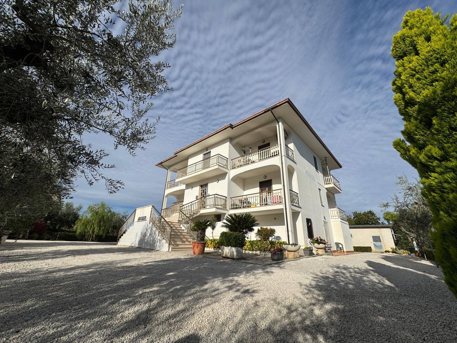 Casa singola - Soluzione indipendente in vendita a Campofilone