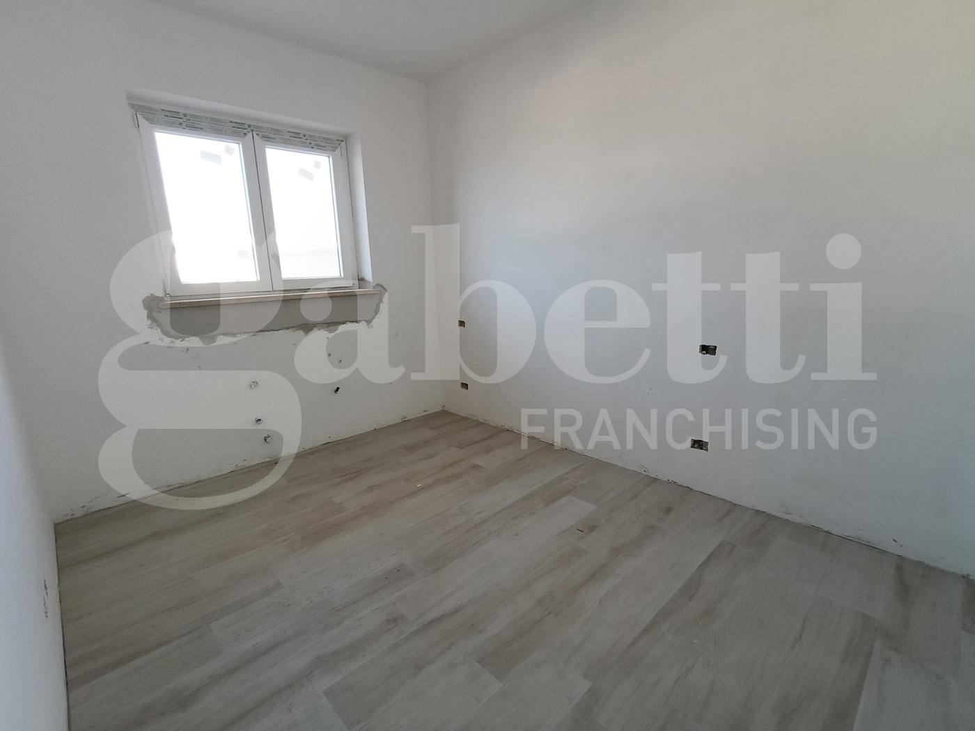 Villa con giardino a Anzio