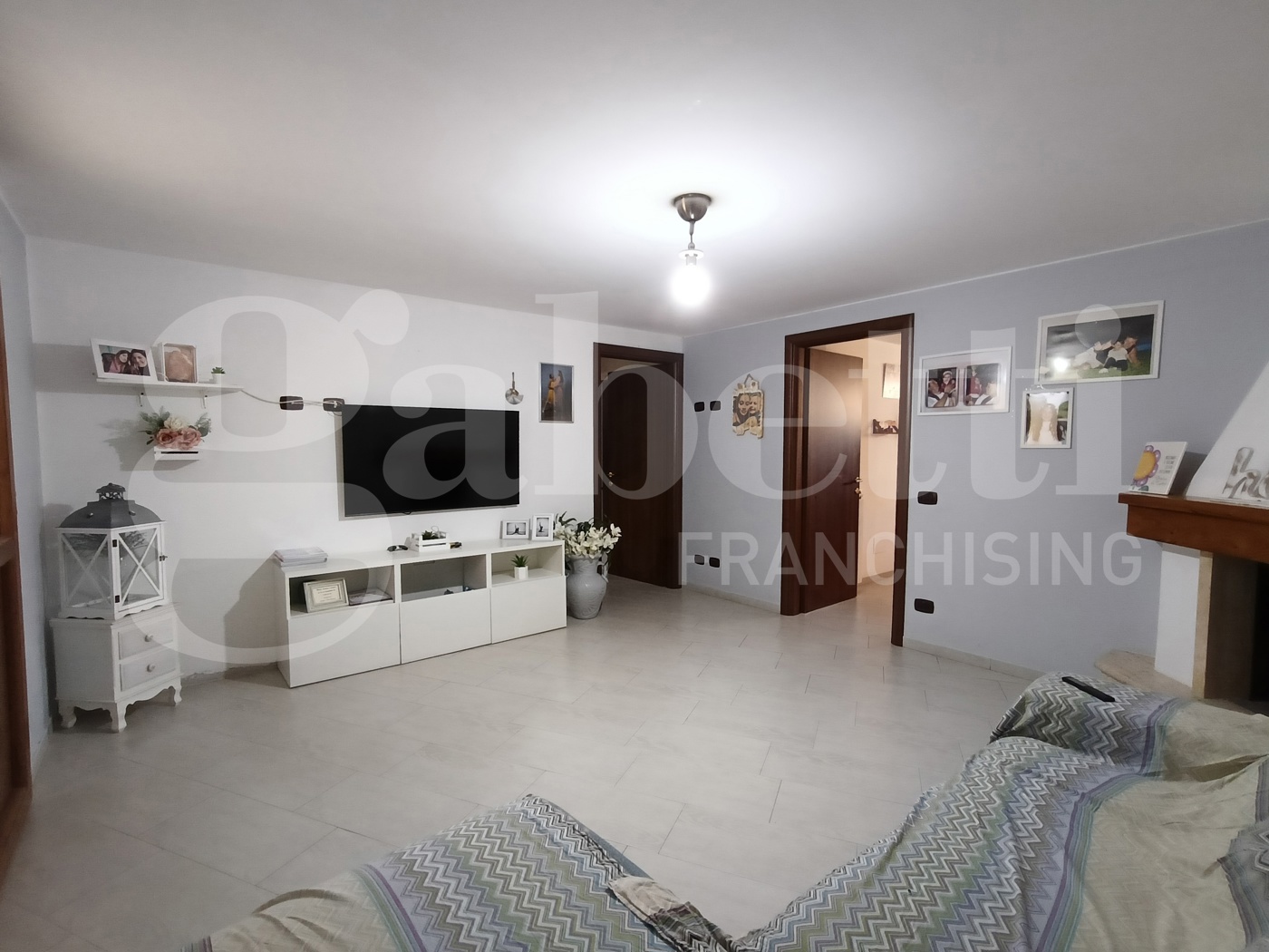 Quadrilocale con box a Anzio