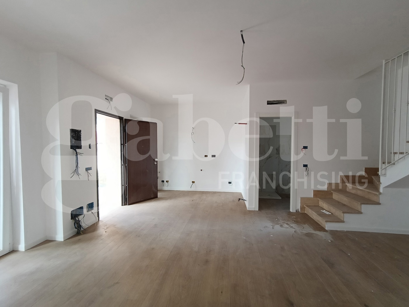 Villa con giardino a Anzio