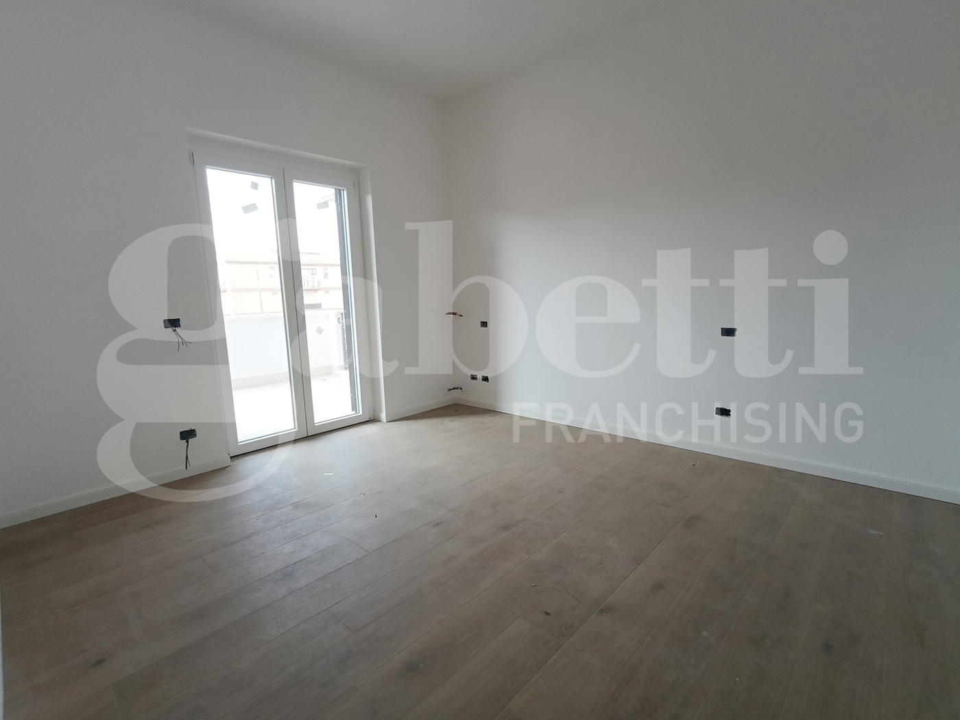 Villa con giardino a Anzio