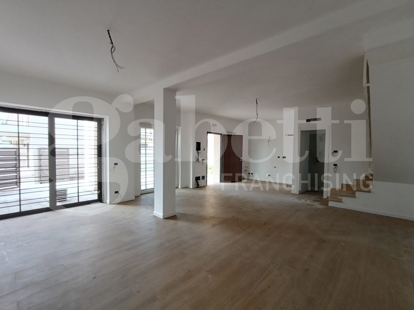 Villa con giardino a Anzio