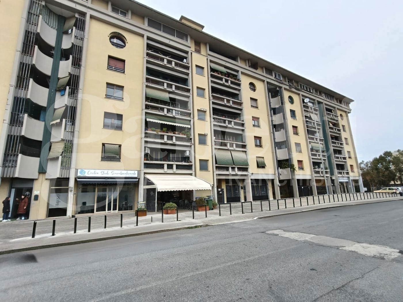 Quadrilocale con box a Latina