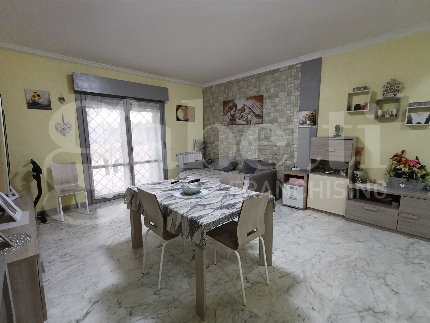 Quadrilocale con giardino a Anzio