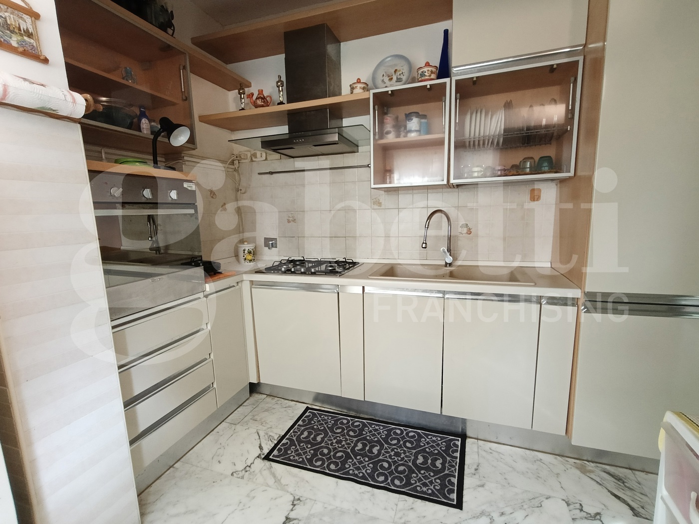 Quadrilocale con giardino a Anzio