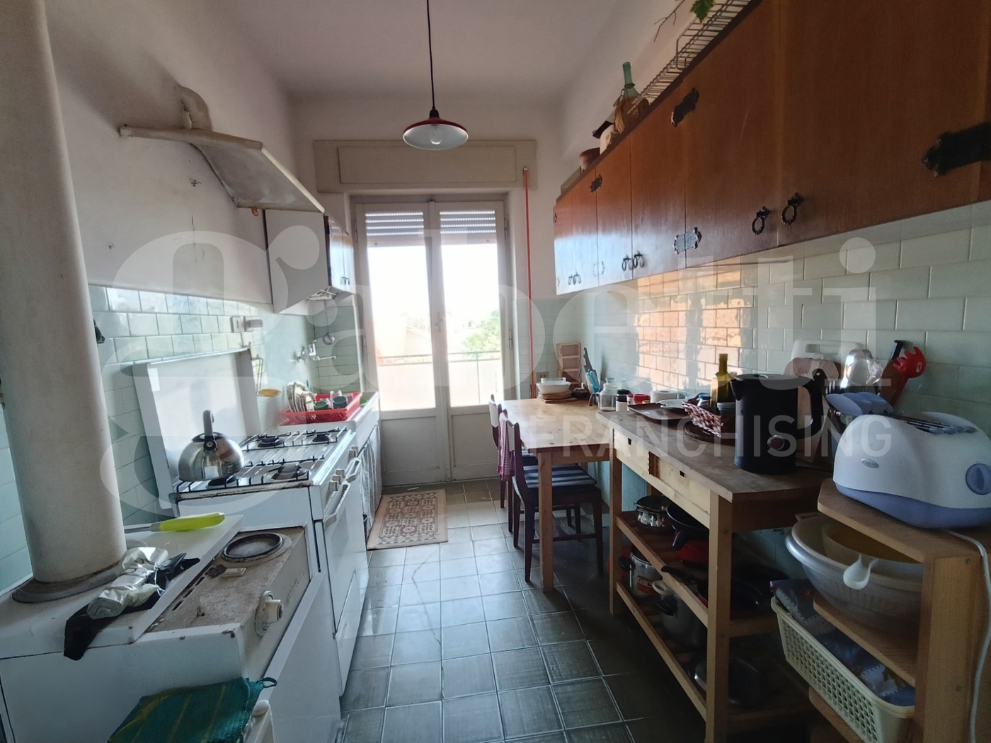 Trilocale da ristrutturare a Anzio