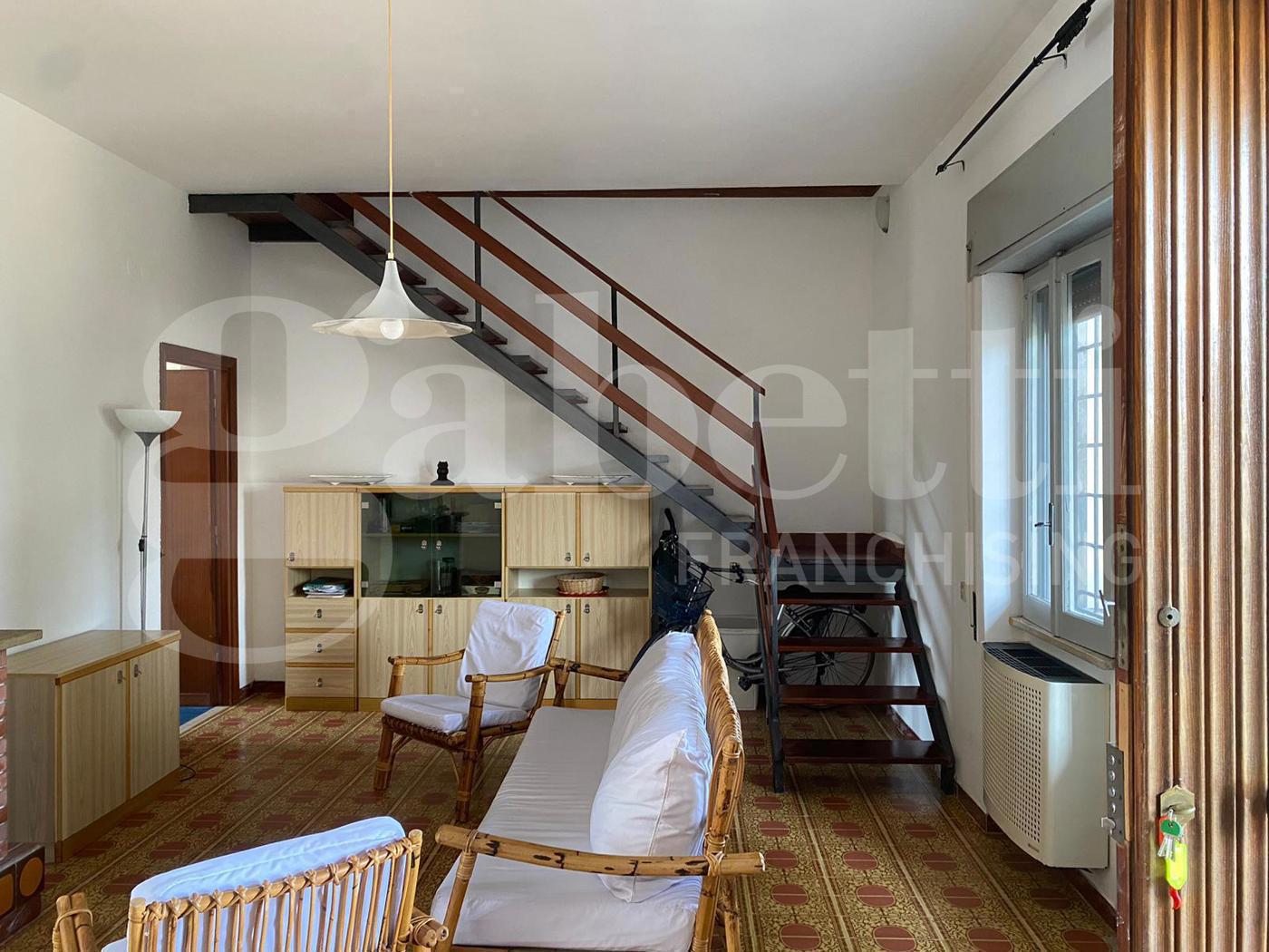 Villa arredata in affitto a Anzio