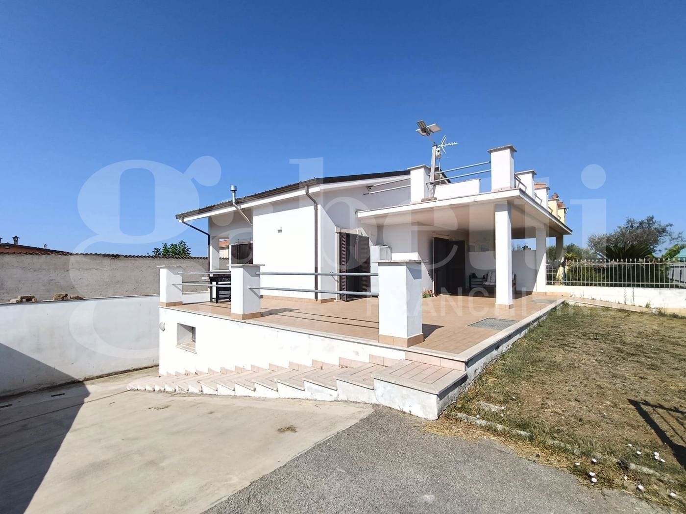 Villa Bifamiliare in vendita a Nettuno