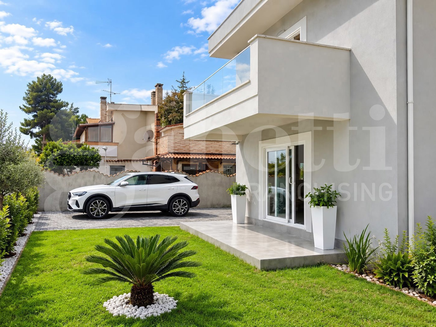 Villa con giardino a Anzio