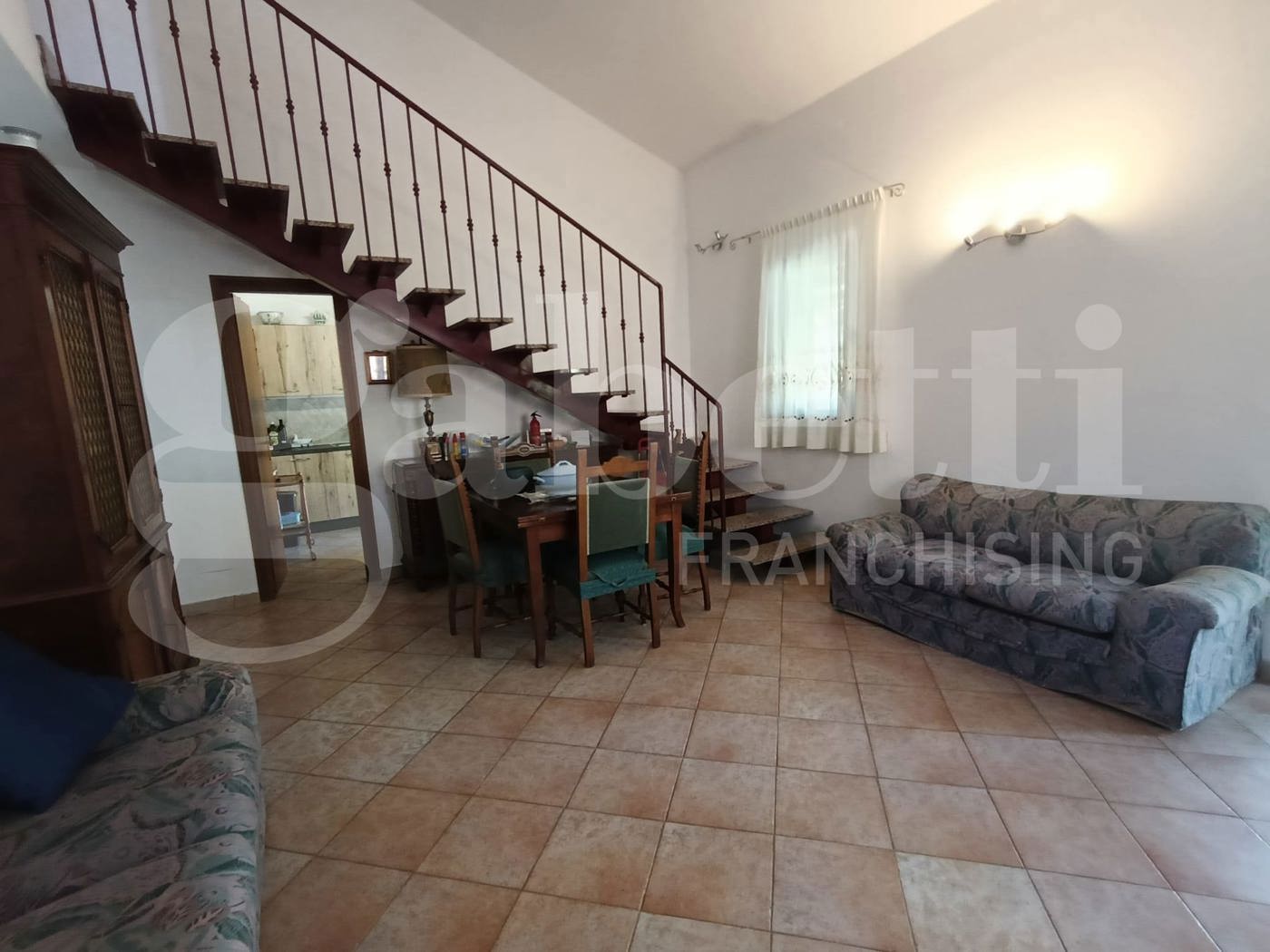 Villa con giardino a Anzio