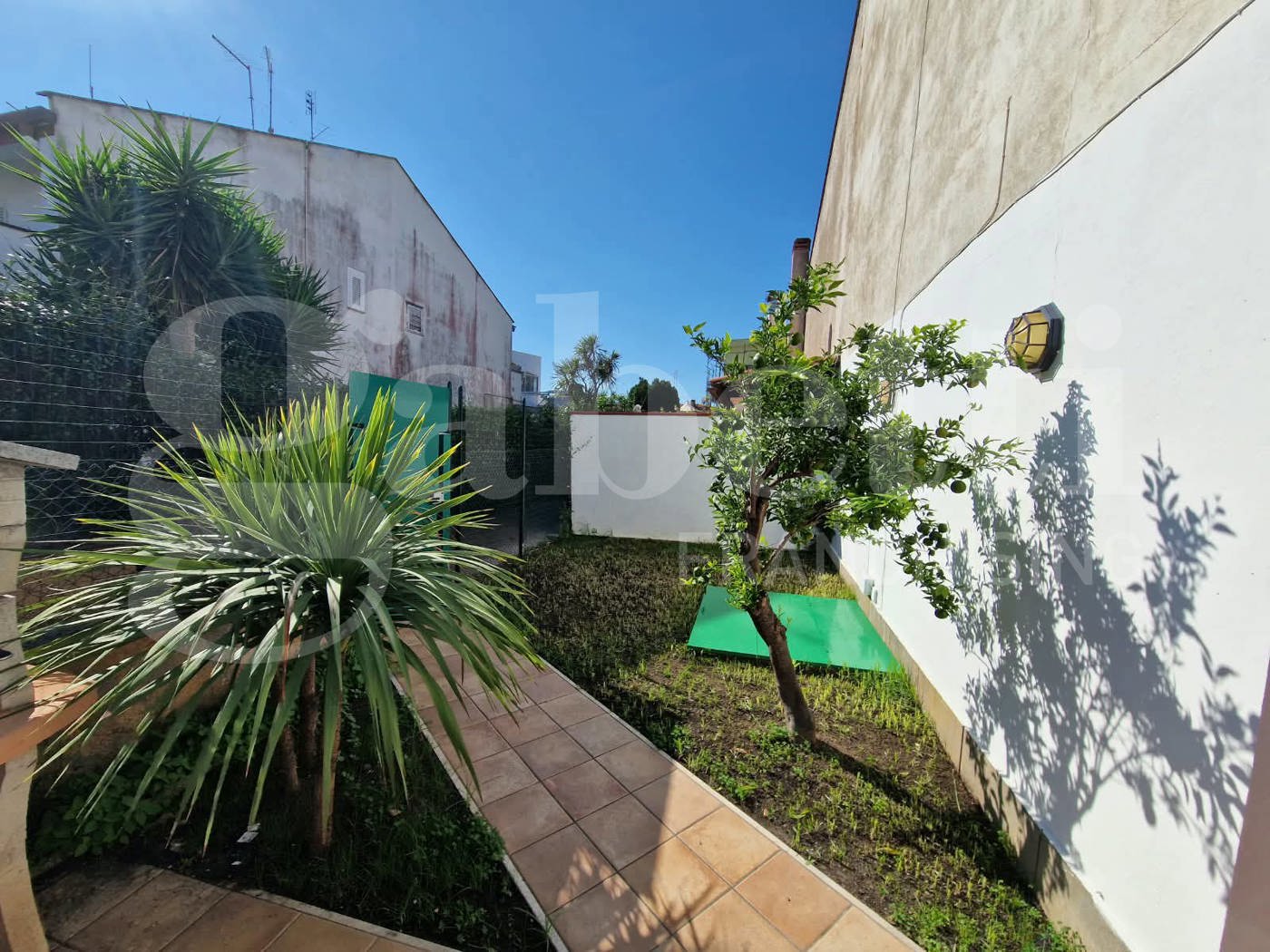 Villa arredata in affitto a Anzio