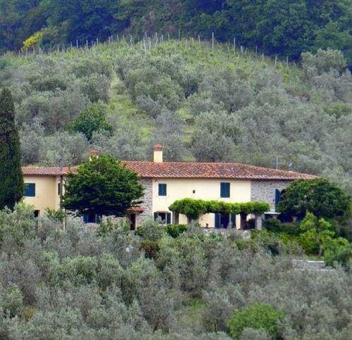 Rustico con giardino a Lamporecchio