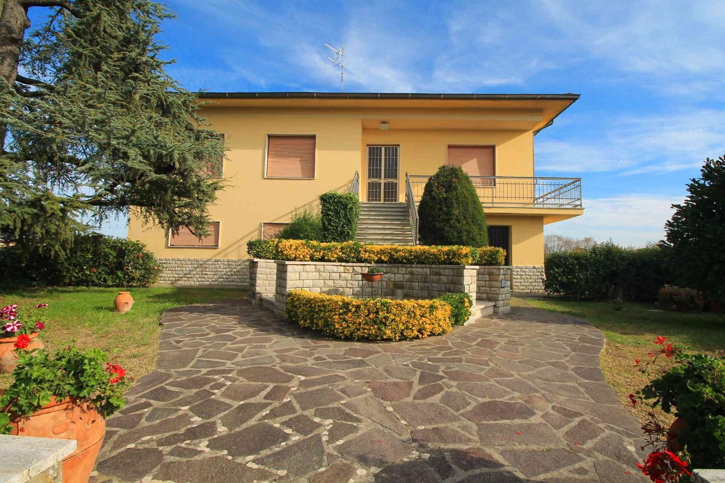 Villa con giardino a Empoli