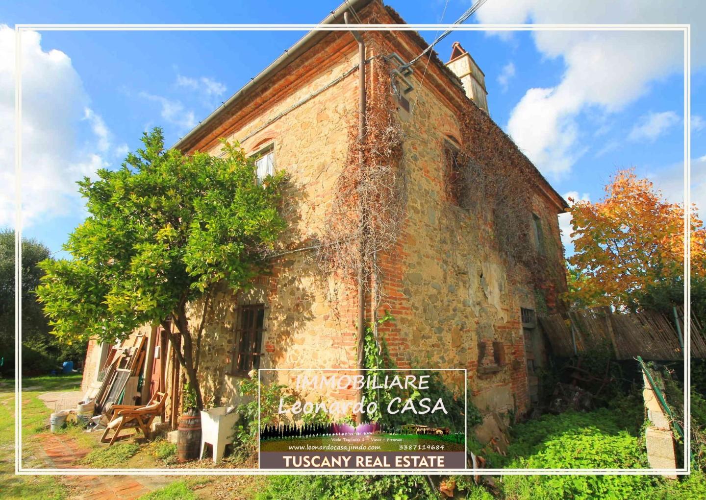 Rustico con giardino a Vinci