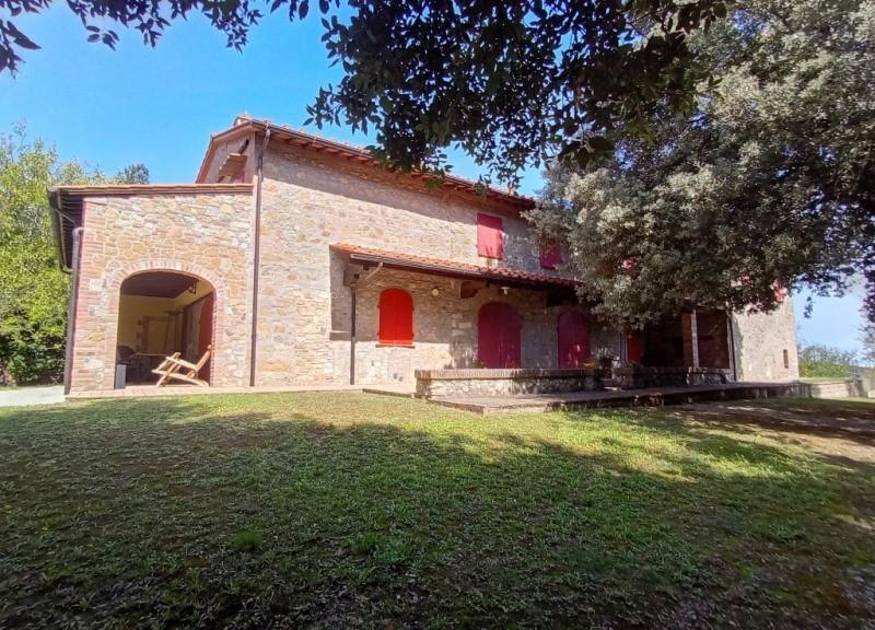 Rustico con giardino a Gambassi Terme