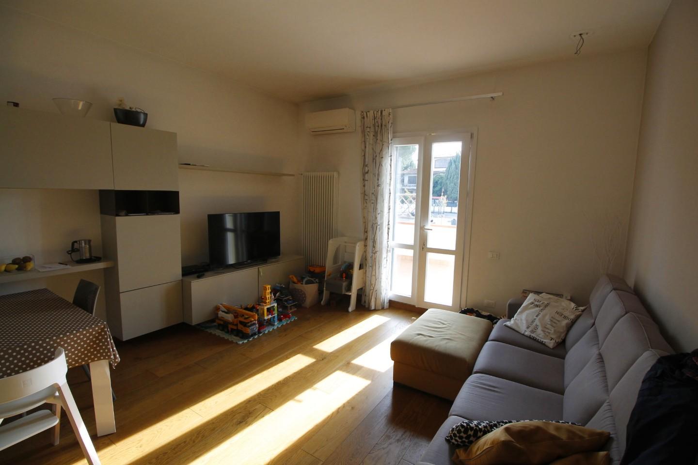 Trilocale con terrazzo, Vinci sovigliana