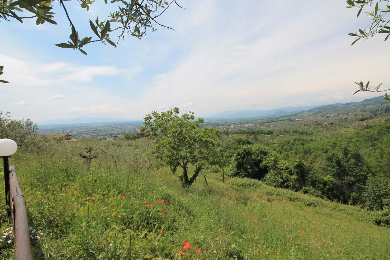Rustico con giardino, Vinci orbignano