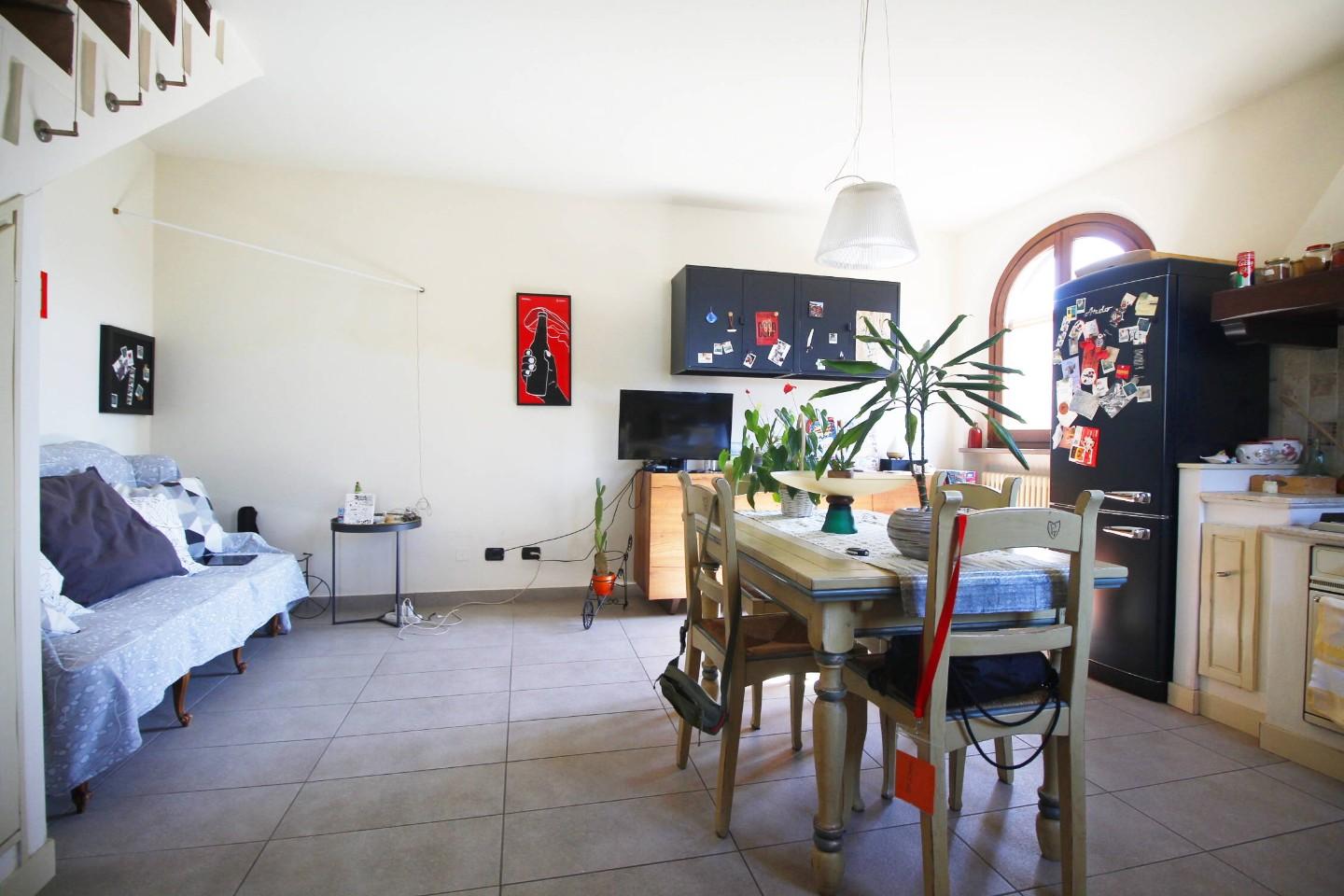 Rustico con giardino a Empoli