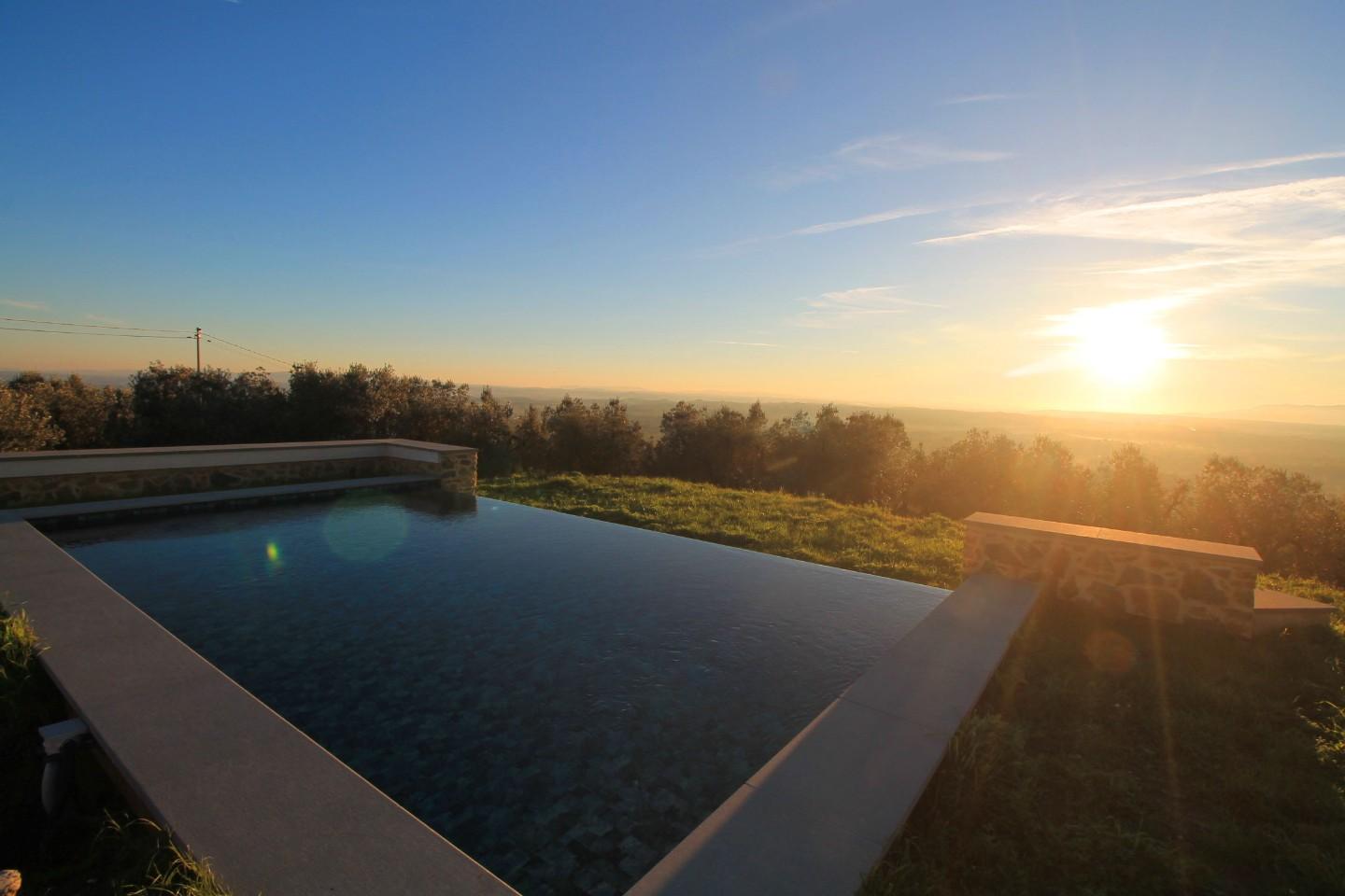 Rustico con giardino a Vinci