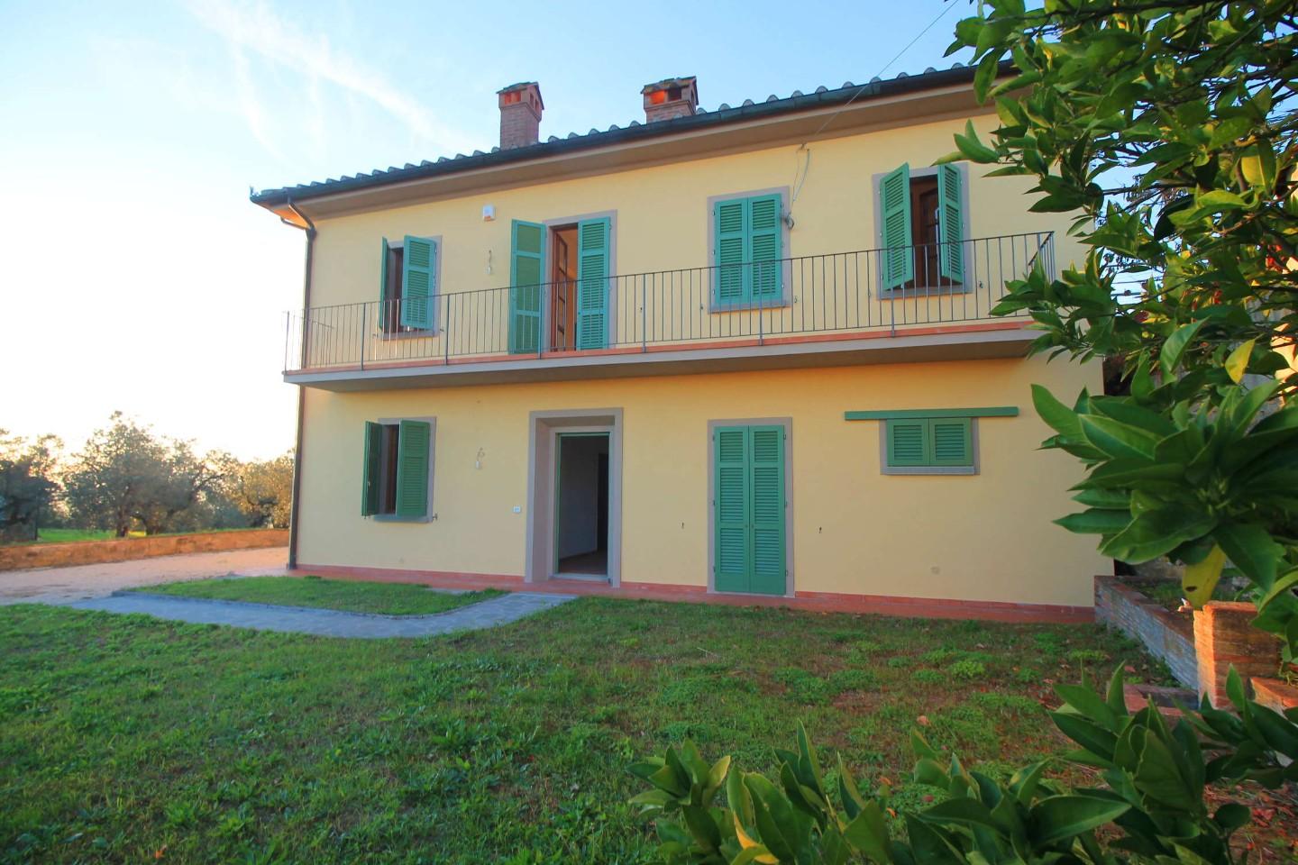 Rustico con giardino a Vinci