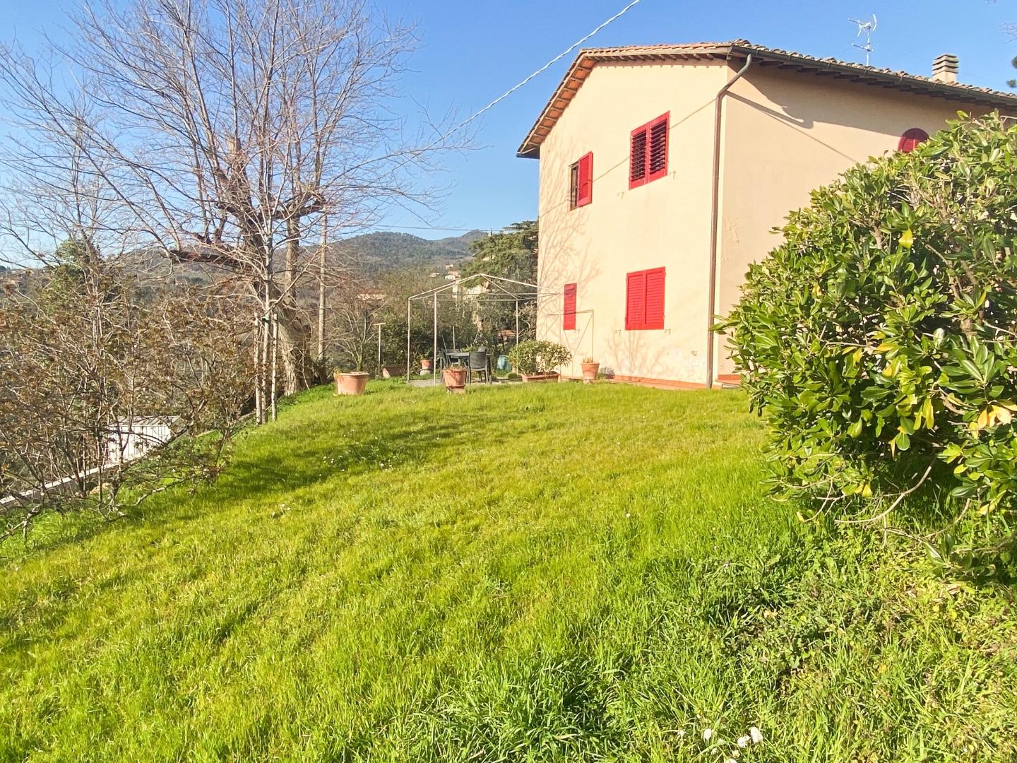 Villa con giardino a Vinci