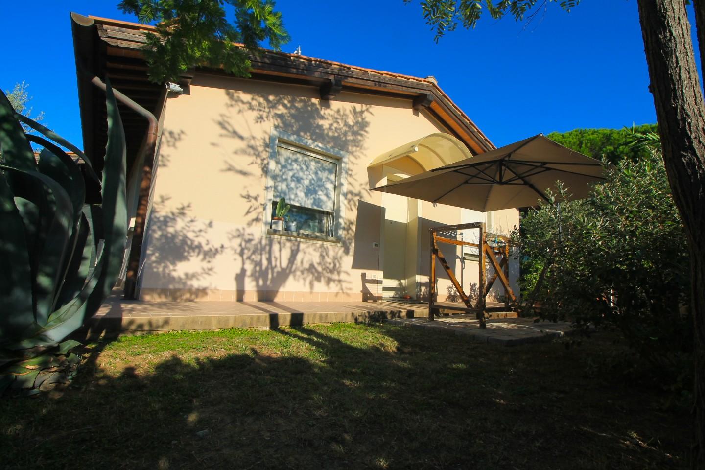 Rustico con giardino a Cerreto Guidi