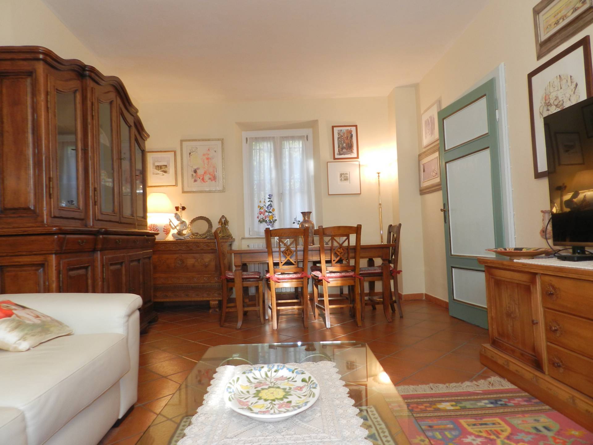 casa semindipendente in vendita a Lucca, Monte San Quirico - Vallebuia