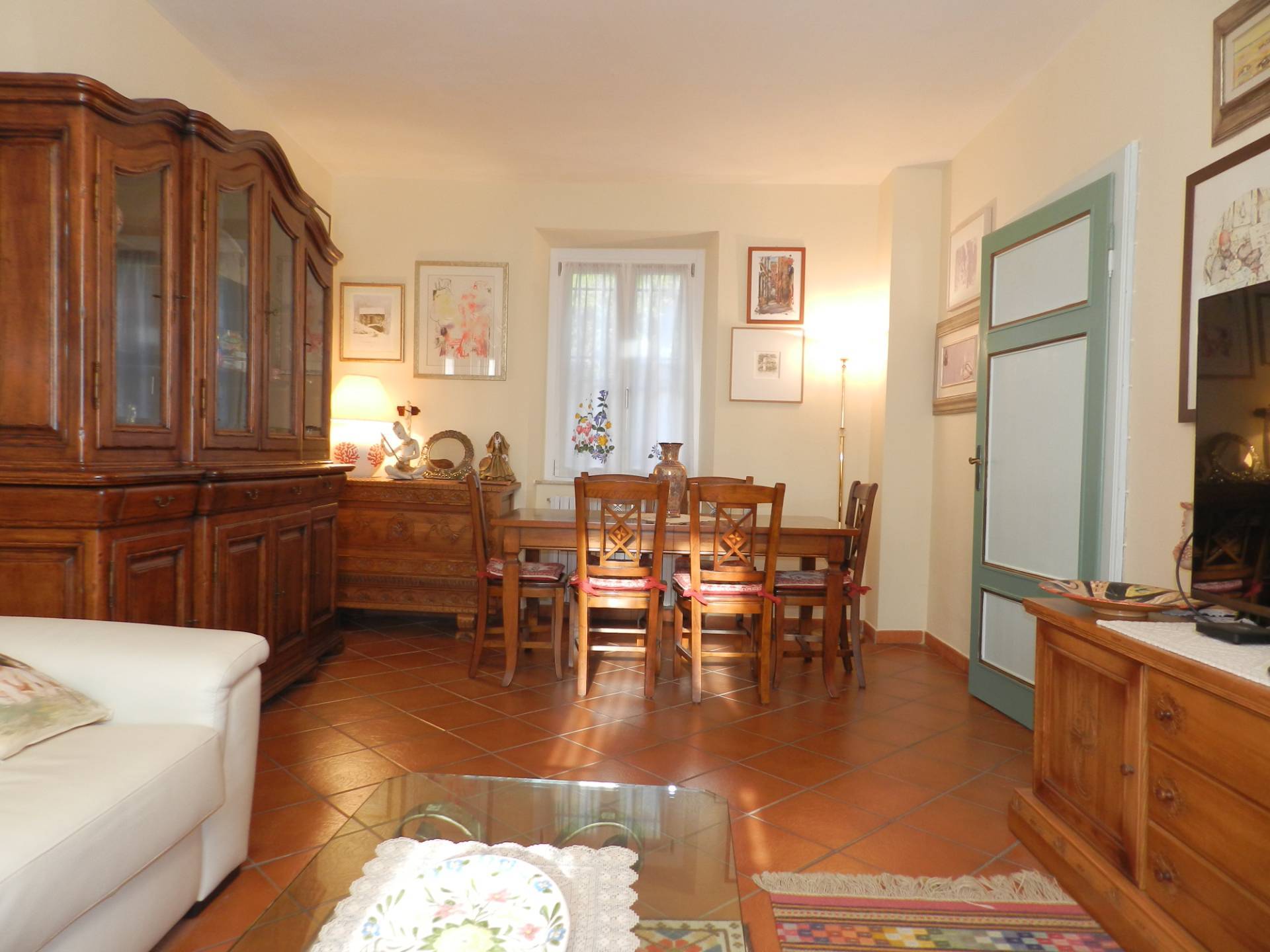 casa semindipendente in vendita a Lucca, Monte San Quirico - Vallebuia