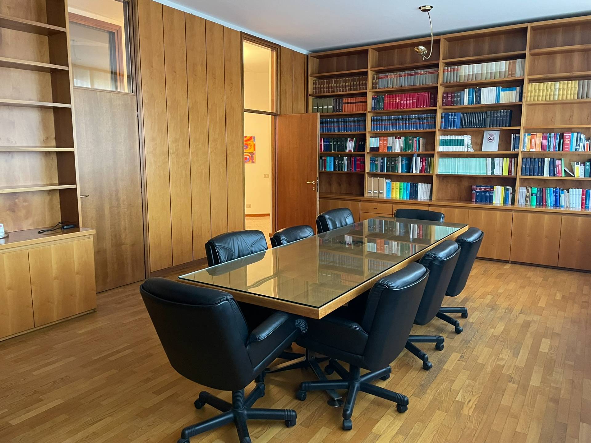 Ufficio in affitto a Legnano, Centro