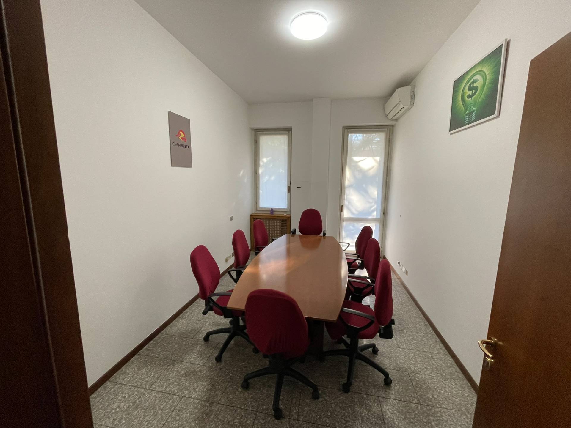 Ufficio in affitto a Legnano, Centro