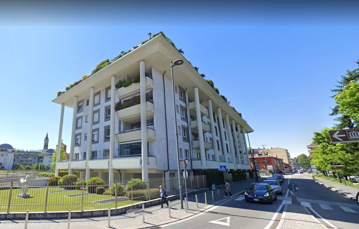 Ufficio in affitto a Legnano, Centro