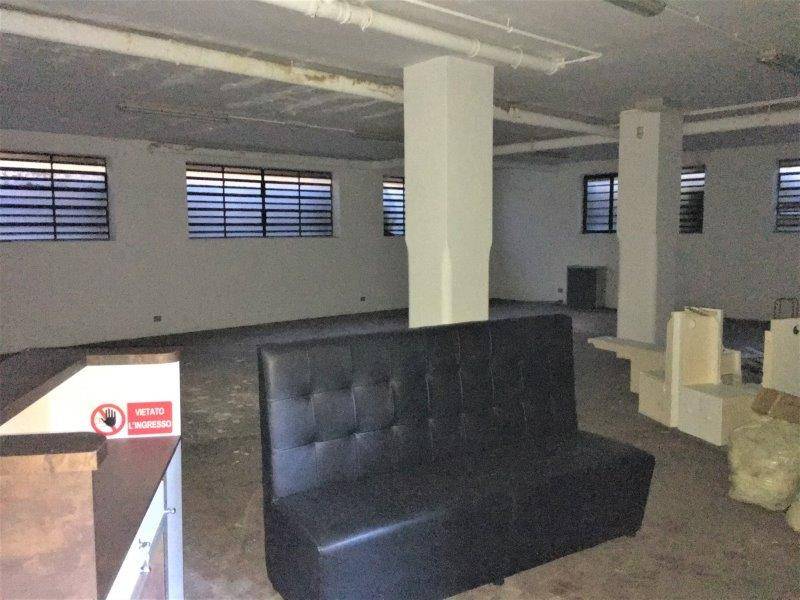 Magazzino in affitto a Busto Arsizio, Stazione F.s