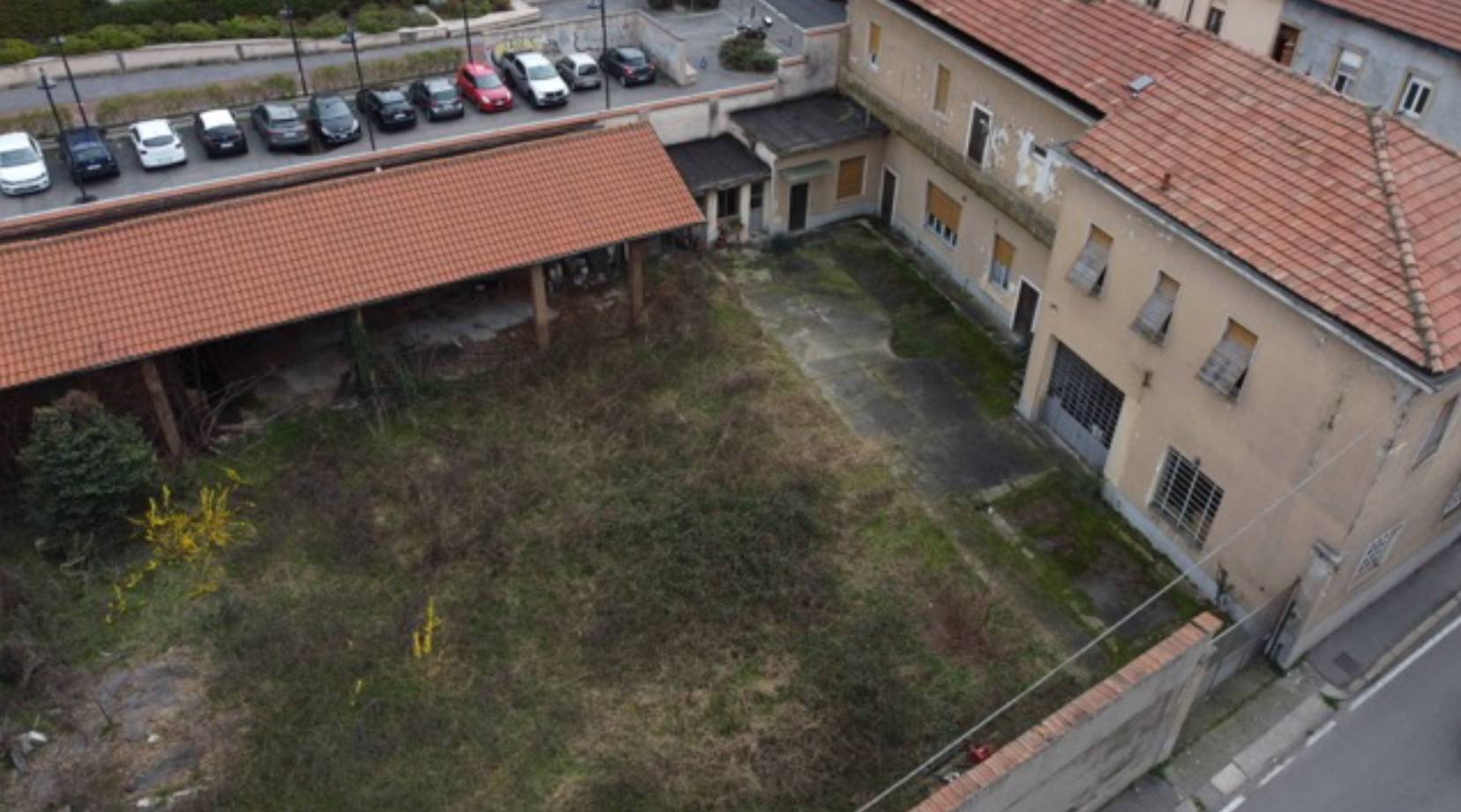 Stabile in vendita a Busto Arsizio, Stazione F.n.m.