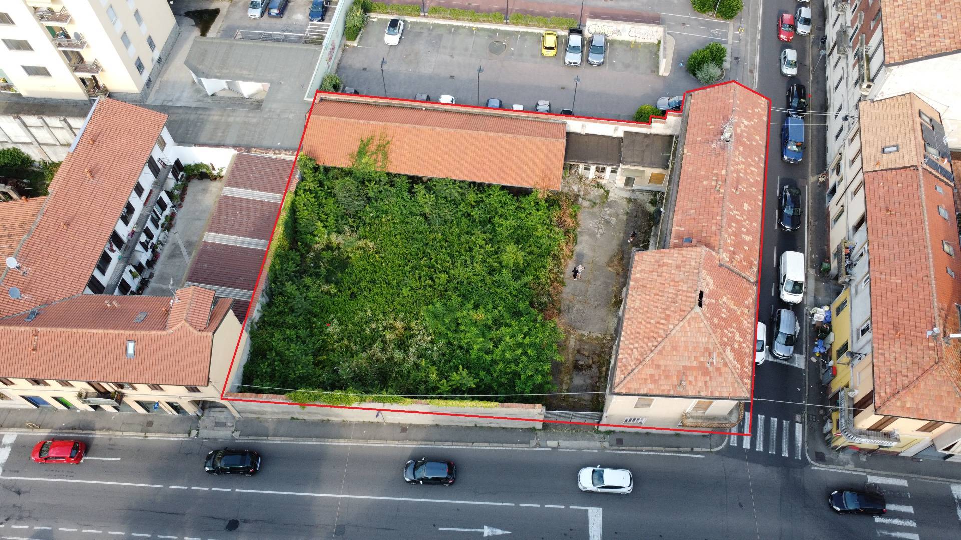Stabile in vendita a Busto Arsizio, Stazione F.n.m.