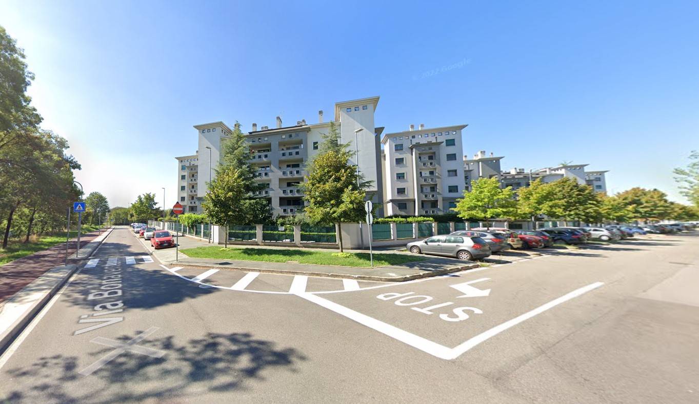 Box Singolo in vendita a Parabiago, Villastanza