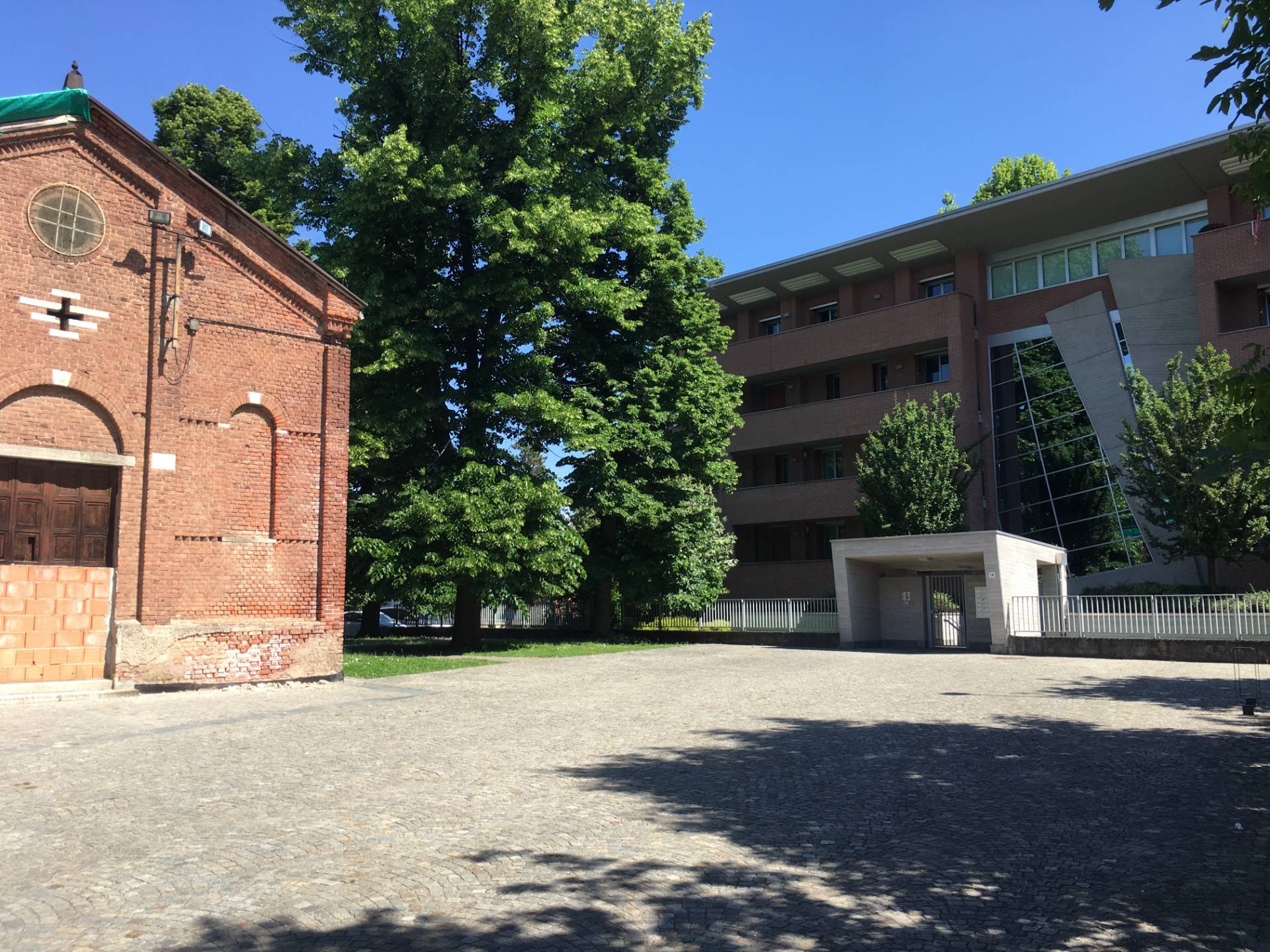 Appartamento 3 Locali in vendita a Legnano, Legnarello