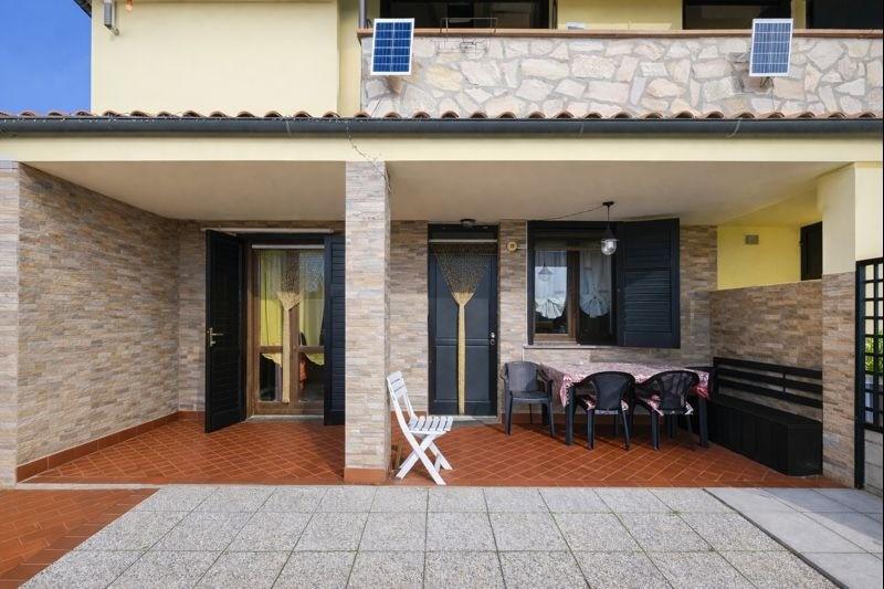 Quadrilocale con giardino a Pontedera