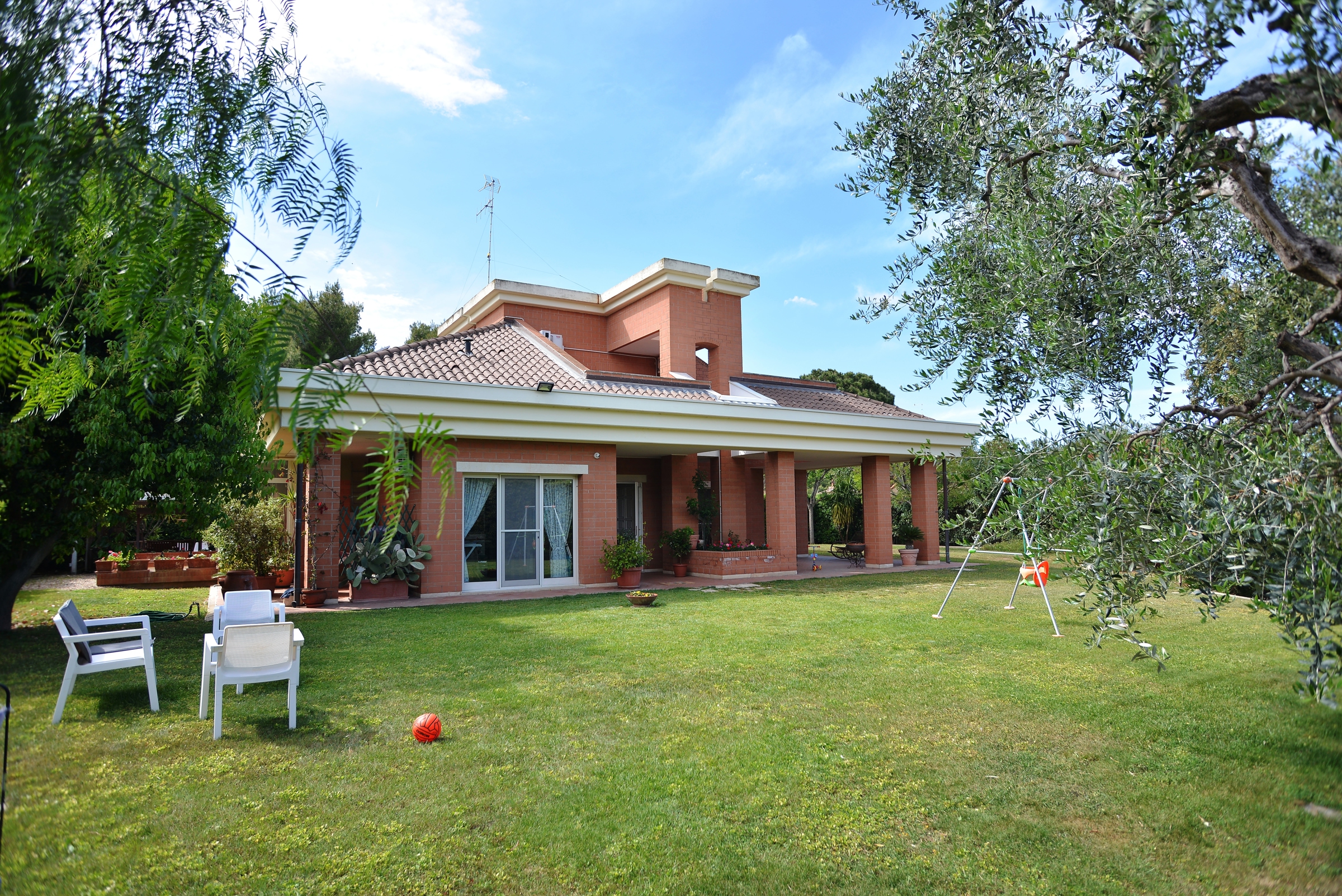 Villa in vendita a Noicttaro