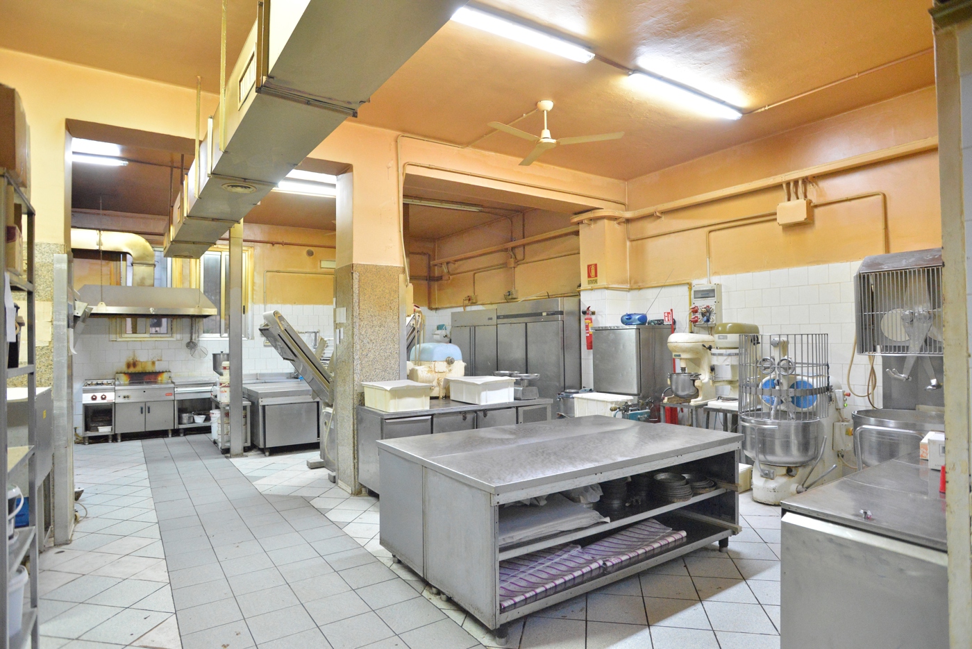 Negozio in vendita a Bari